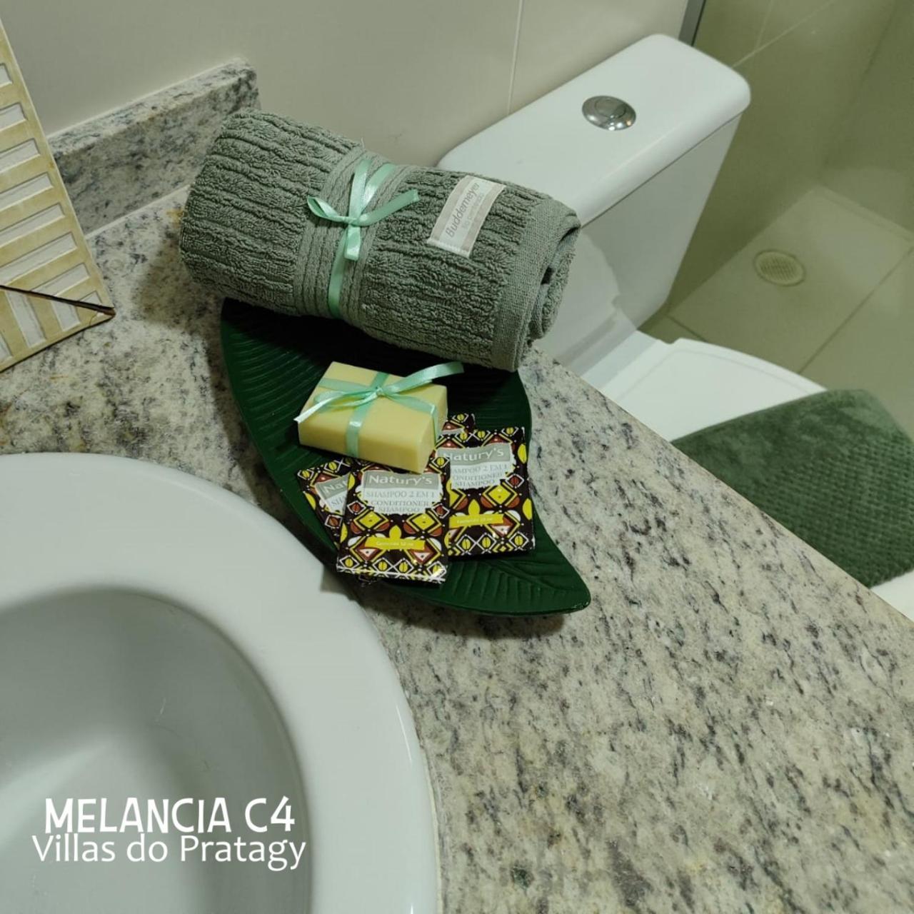Bangalo Melancia C4 Apartamento